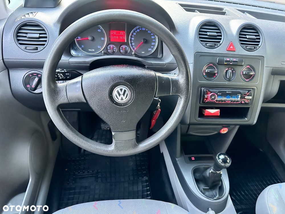 Volkswagen Caddy - 17
