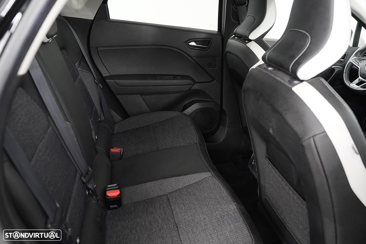 Renault Captur 1.0 TCe Techno Bi-Fuel - 24