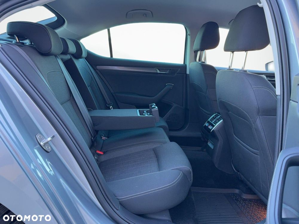 Skoda Superb 2.0 TSI Style DSG - 12