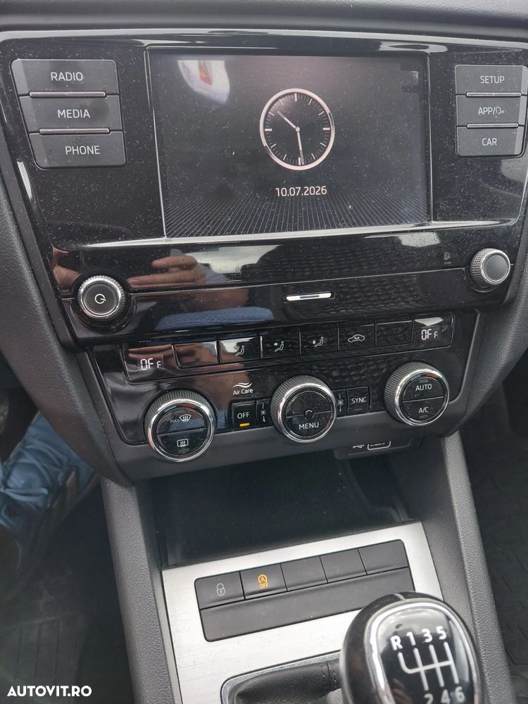 Skoda Octavia 1.5 TSI Ambition - 6