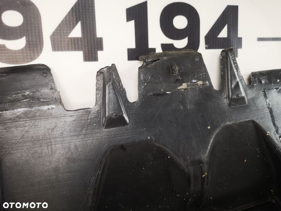 VW PASSAT B6 / B7 / CC PŁYTA POD SILNIK / OSŁONA PODWOZIA NR 3C0825237H NR AUKCJI OSŁ79 - 9