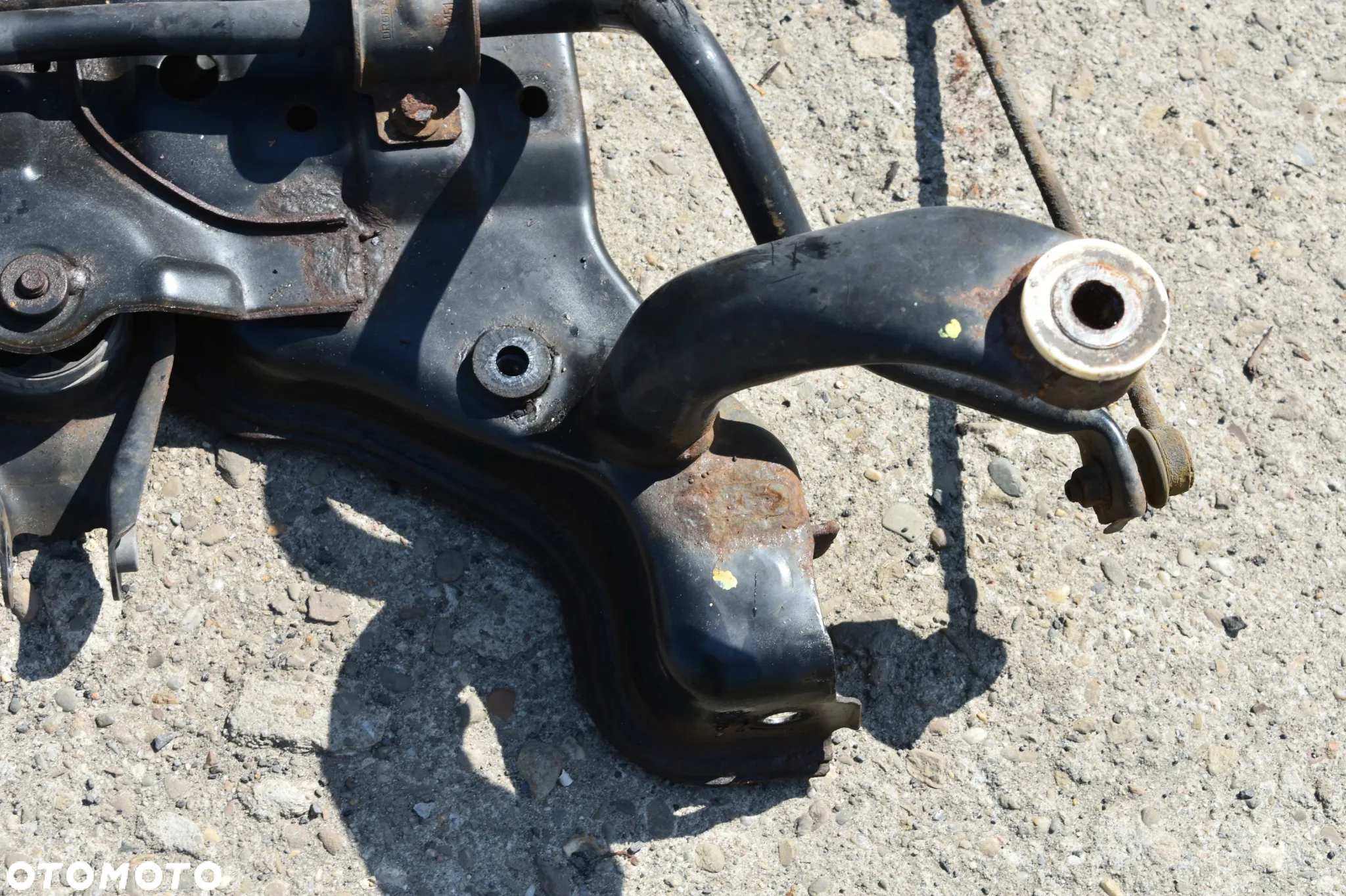 SANKI WÓZEK FORD FOCUS MK2 LIFT 1.8 16V - 5