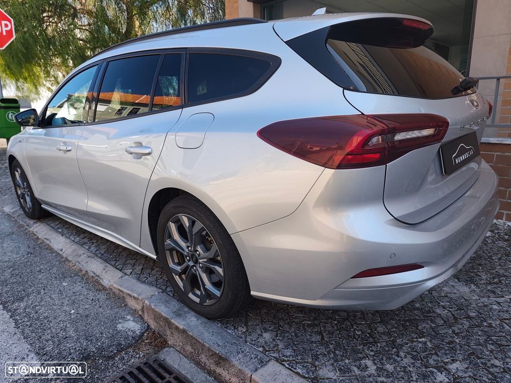 Ford Focus SW 1.0 EcoBoost MHEV ST-Line Aut. - 9