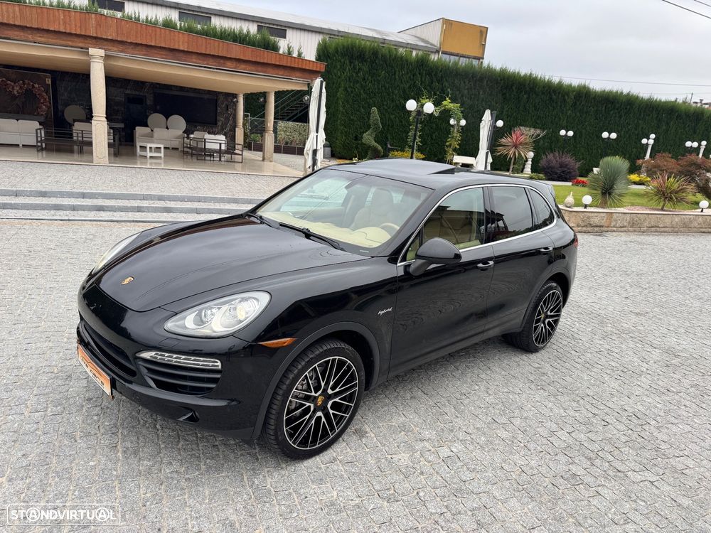 Porsche Cayenne S Hybrid - 11