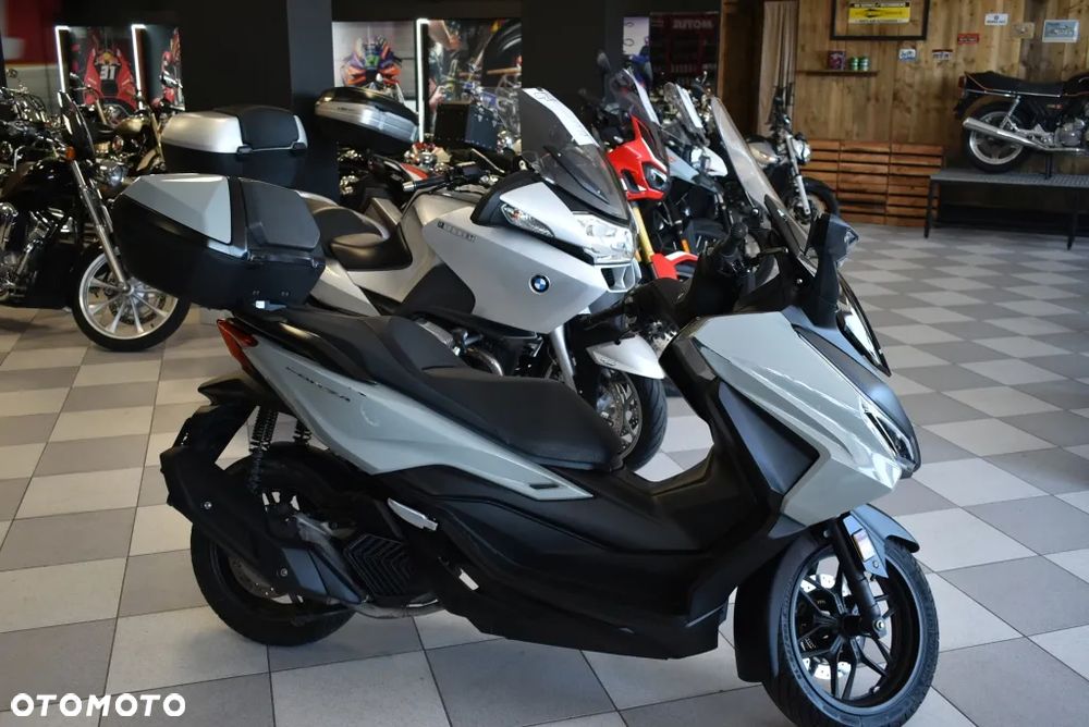 Honda NSS - 40