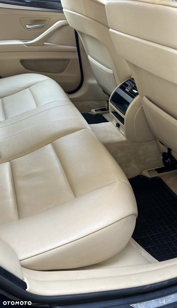 BMW Seria 5 520d - 7