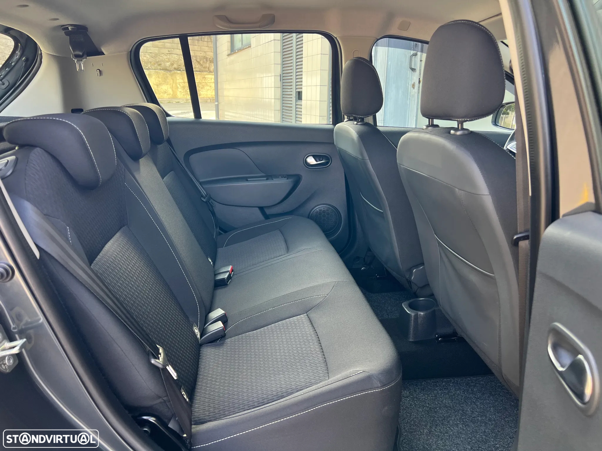 Dacia Sandero 0.9 TCe Pack - 12