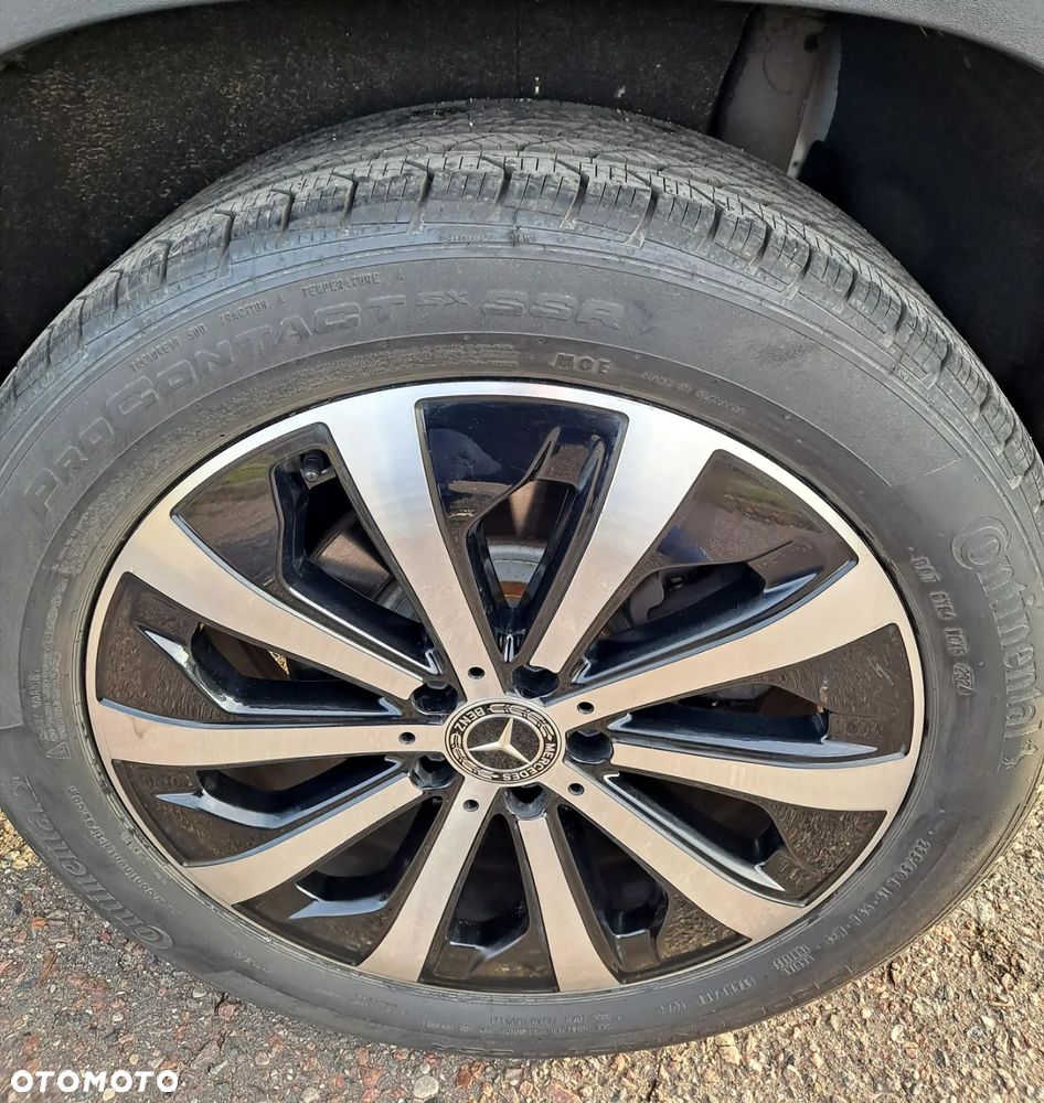 Mercedes-Benz GLA 250 4Matic 8G-DCT Progressive - 36