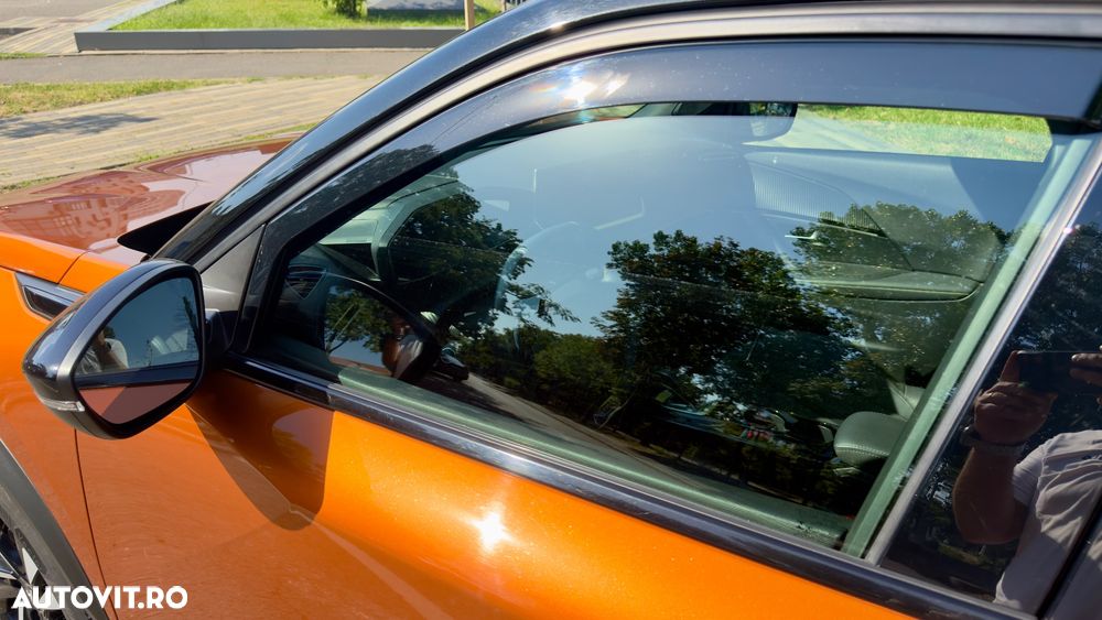 Peugeot 2008 e-2008 GT - 9