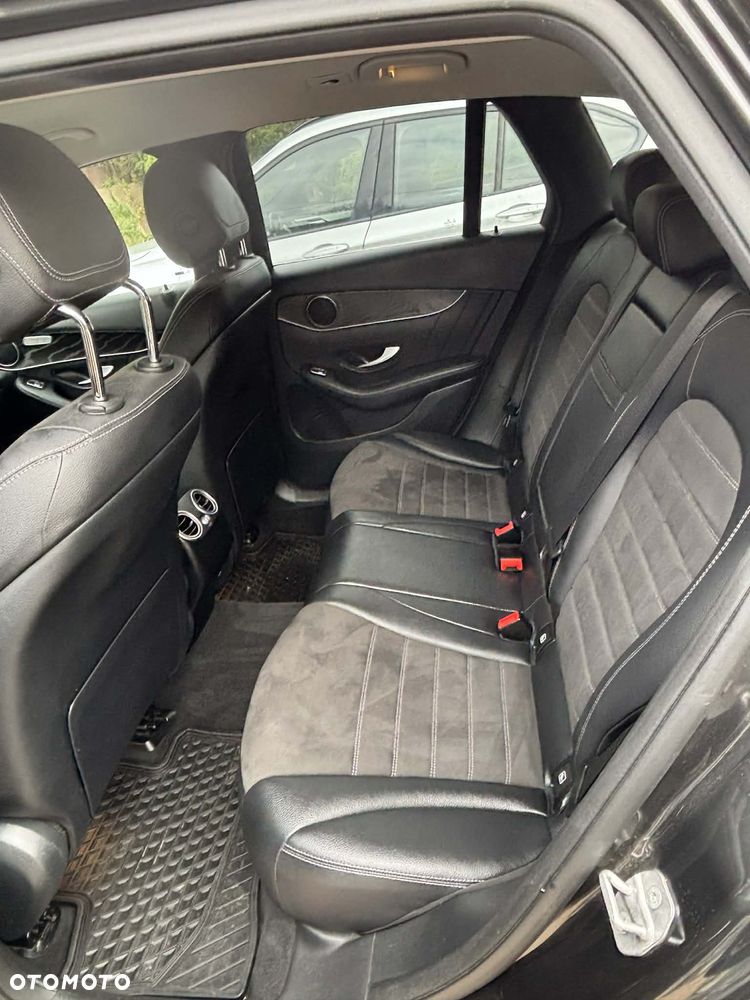 Mercedes-Benz GLC - 11