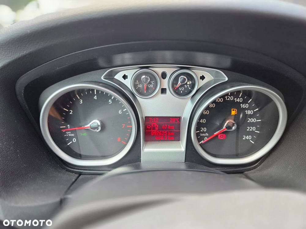 Ford Focus 1.6 Ti-VCT Platinium X - 13