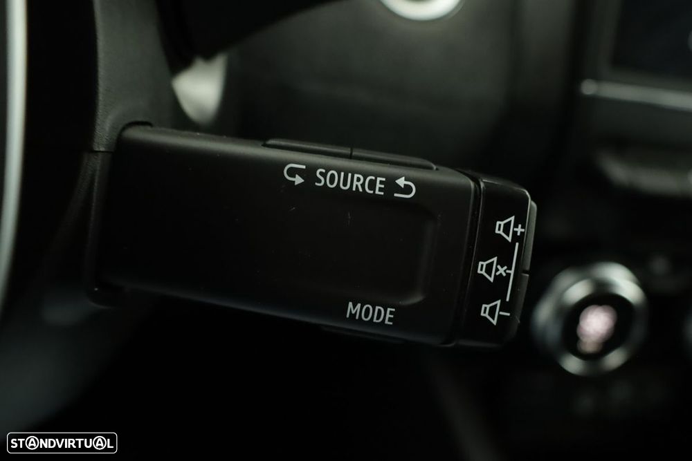 Renault Clio 1.0 TCe Techno - 18