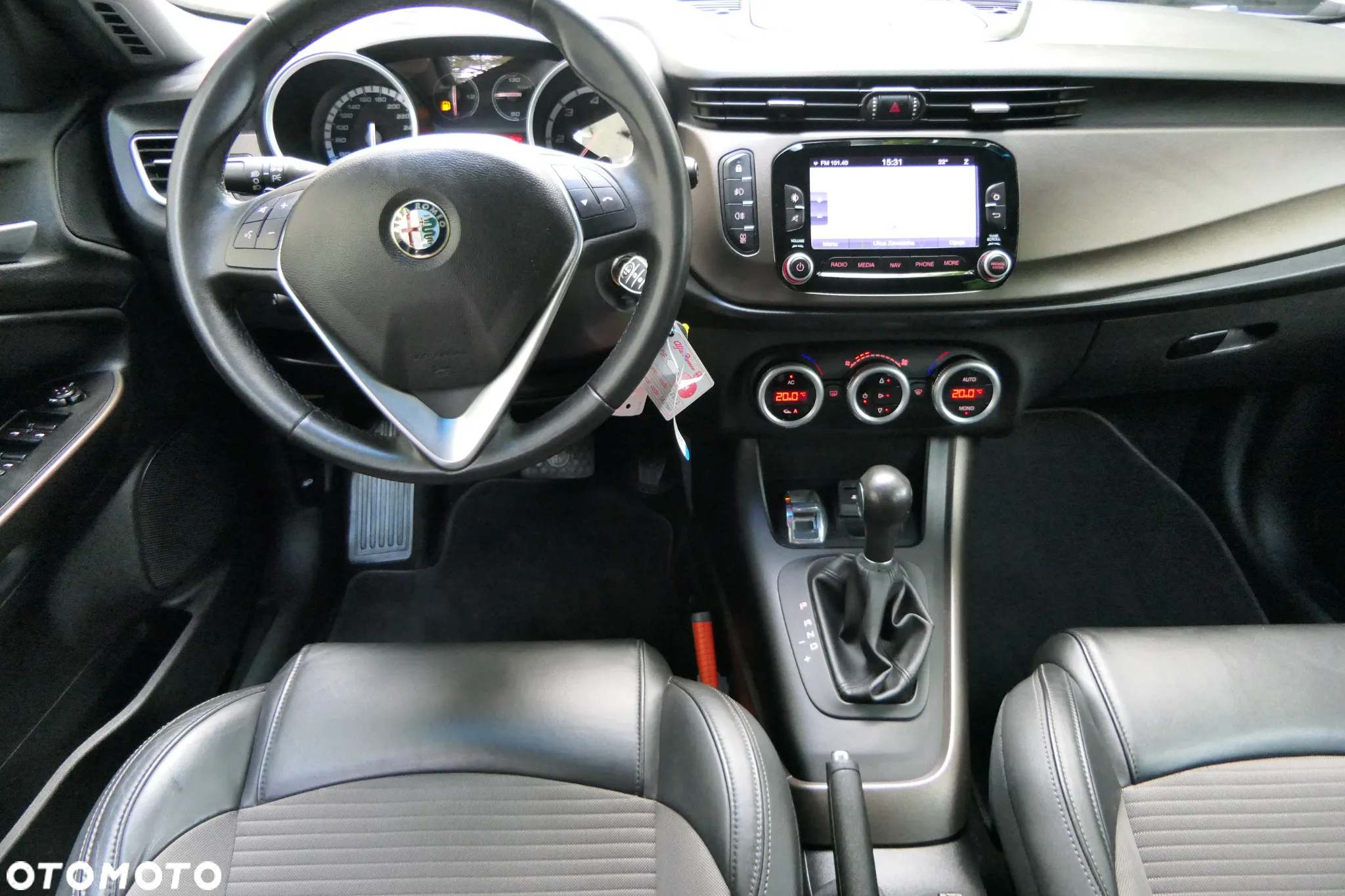 Alfa Romeo Giulietta 2.0 JTDM 16V TCT Sport - 2