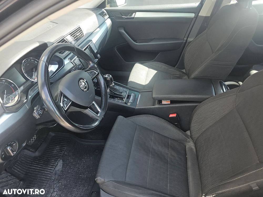 Skoda Superb 2.0 TDI DSG Ambition - 15