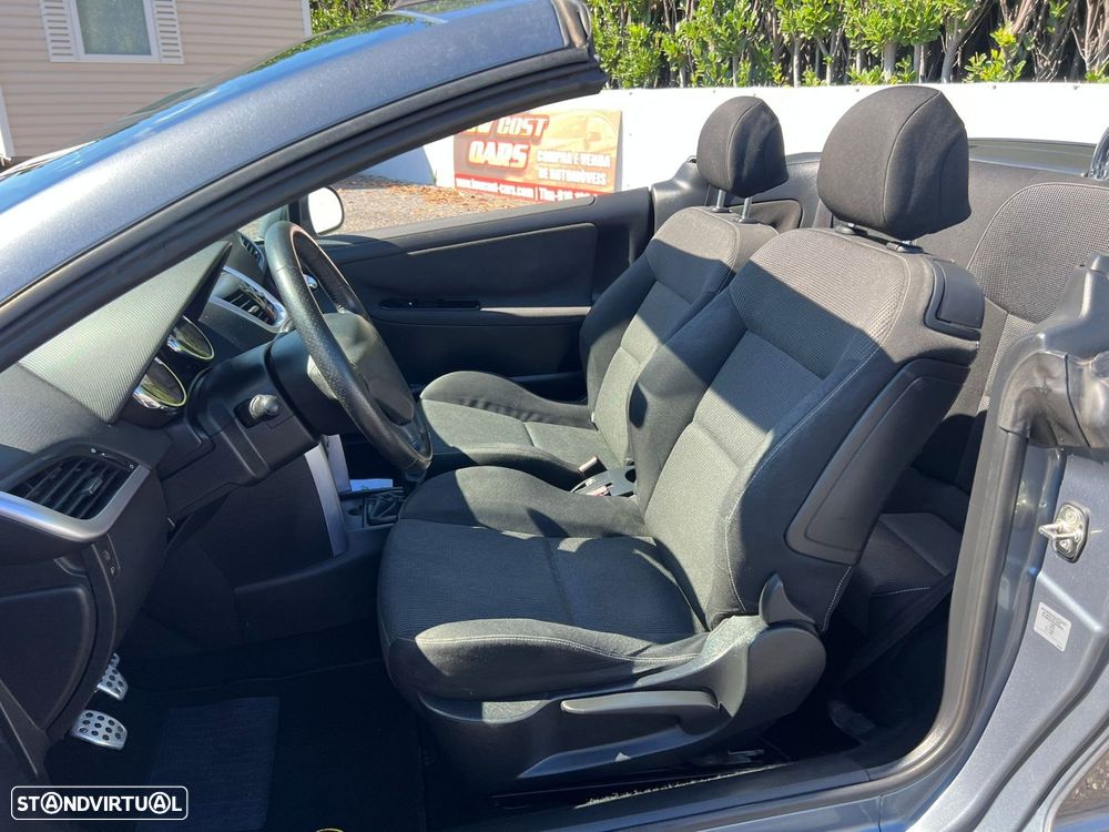 Peugeot 207 CC 1.6 HDi FAP Sport - 6