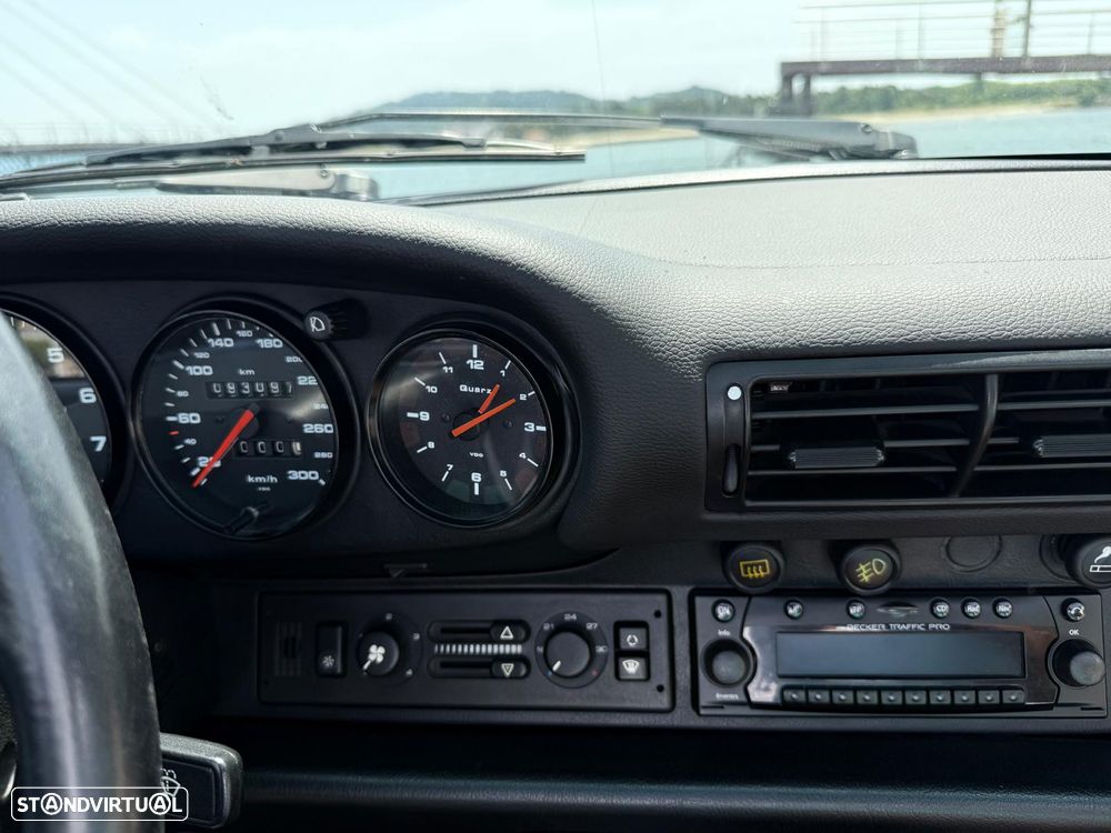 Porsche 911 (964) Cabriolet 3.6 Carrera 2 - 11
