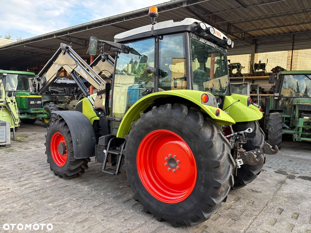 Claas Axos 310 + ładowacz - 4