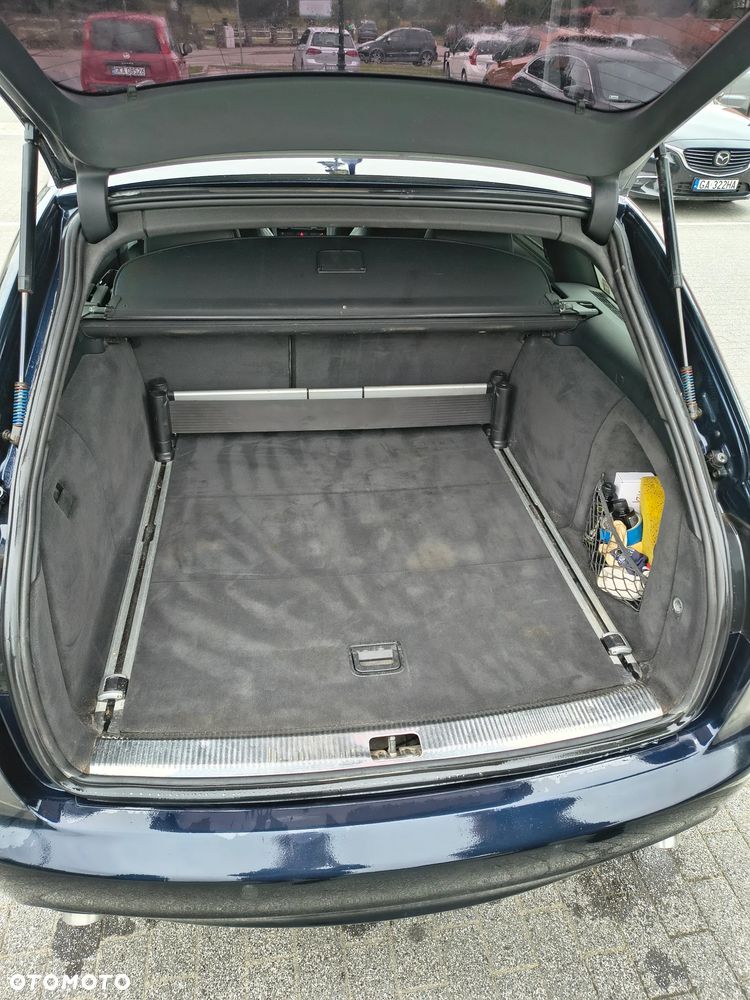 Audi A6 Allroad - 11
