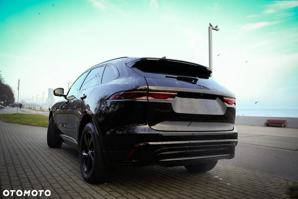 Jaguar F-Pace D200 AWD R-Dynamic S - 2