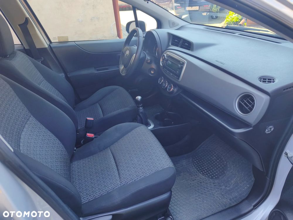Toyota Yaris 1.33 Luna - 10
