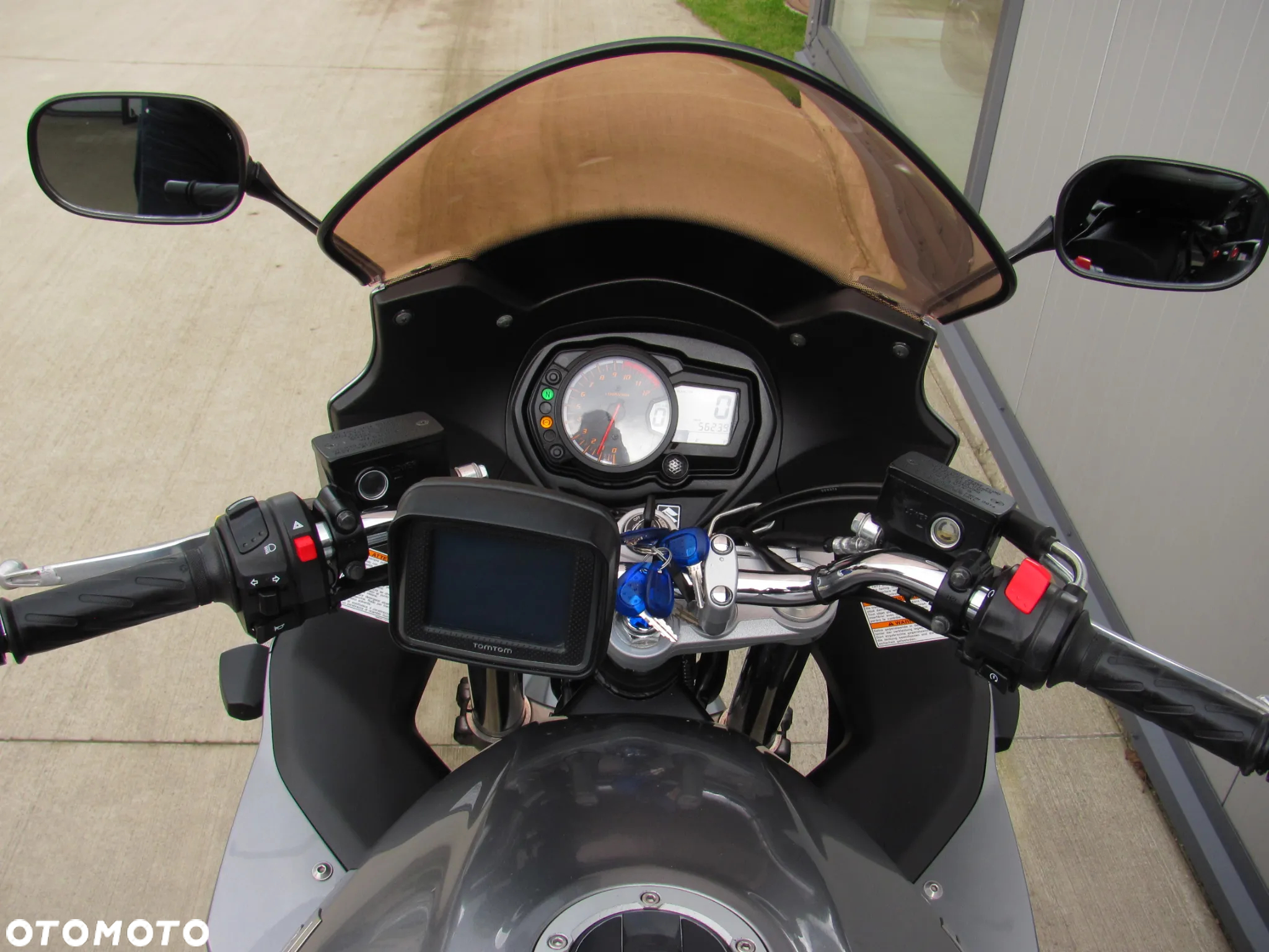 Suzuki GSX - 11
