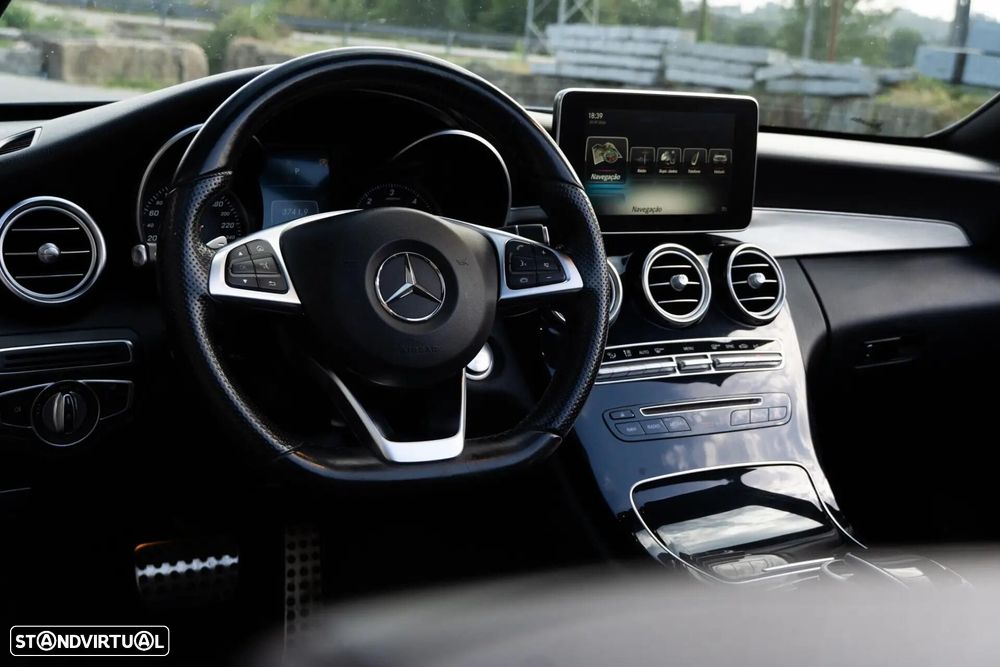 Mercedes-Benz C 220 d Cabrio 9G-Tronic AMG Line - 11