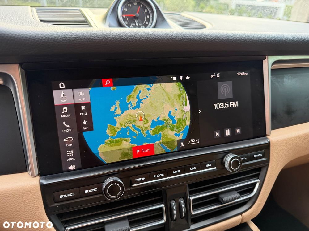 Porsche Macan PDK - 36