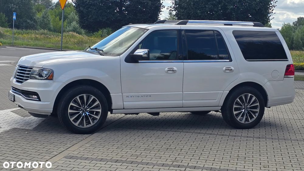 Lincoln Navigator - 9