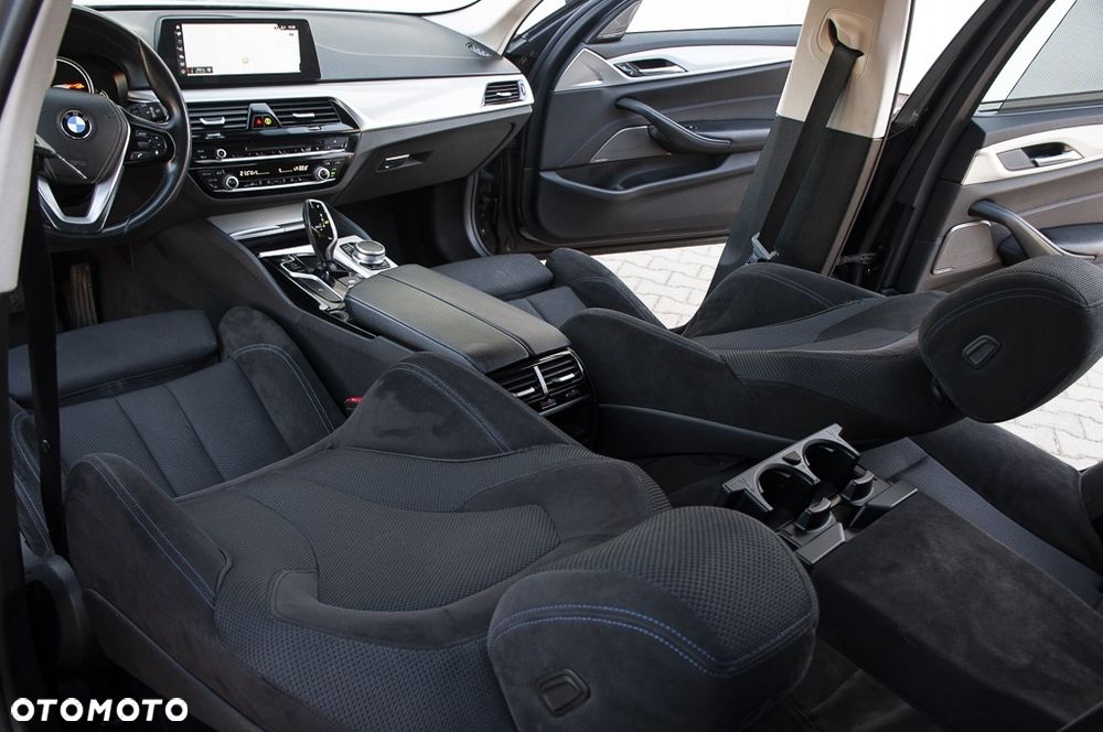 BMW Seria 5 520d Luxury Line sport - 14