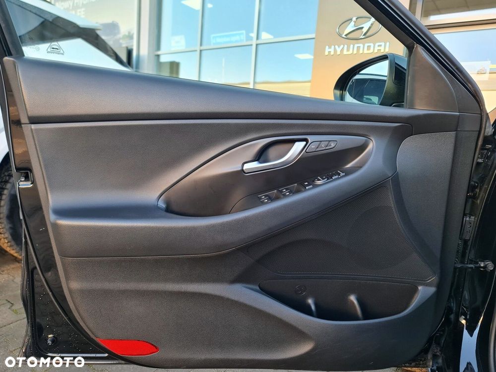 Hyundai i30 1.4 T-GDI Premiere Luxury - 10