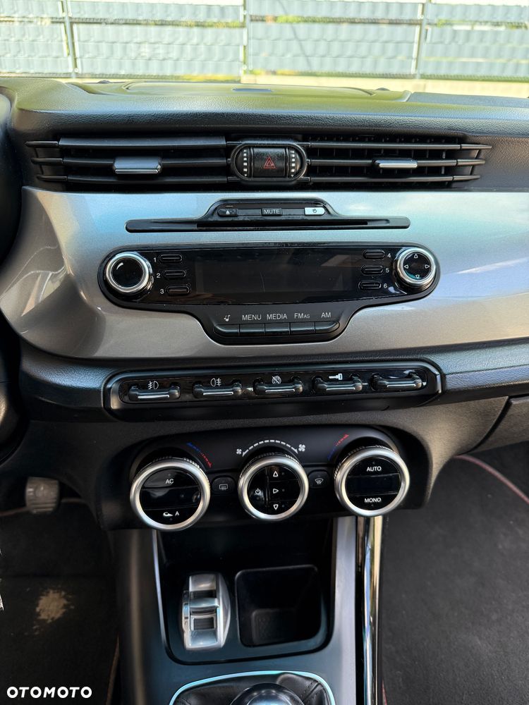 Alfa Romeo Giulietta 1.6 JTDM Progression - 11