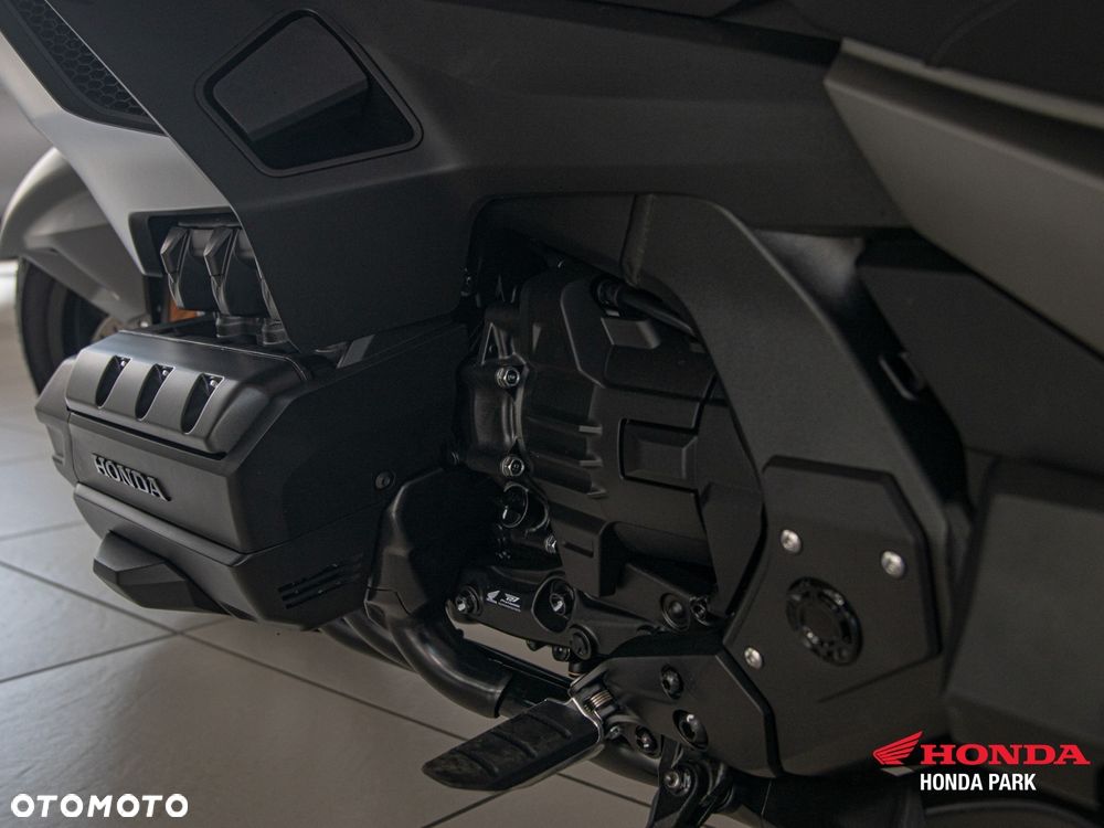 Honda GL - 18