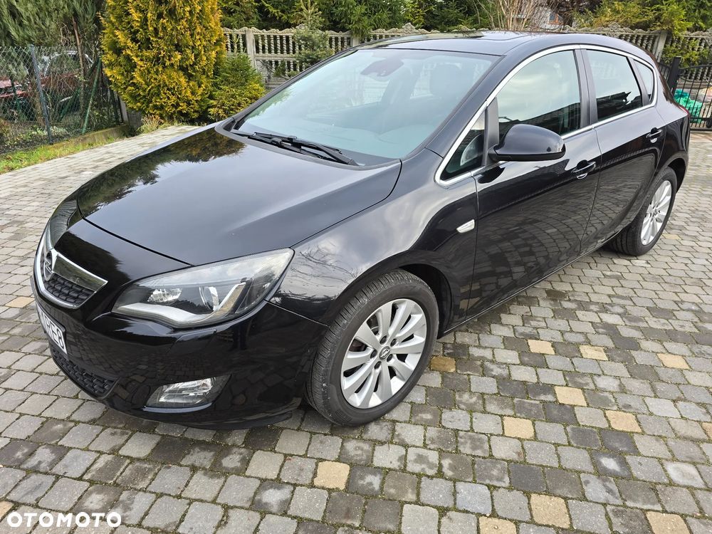 Opel Astra 2.0 CDTI Enjoy - 1