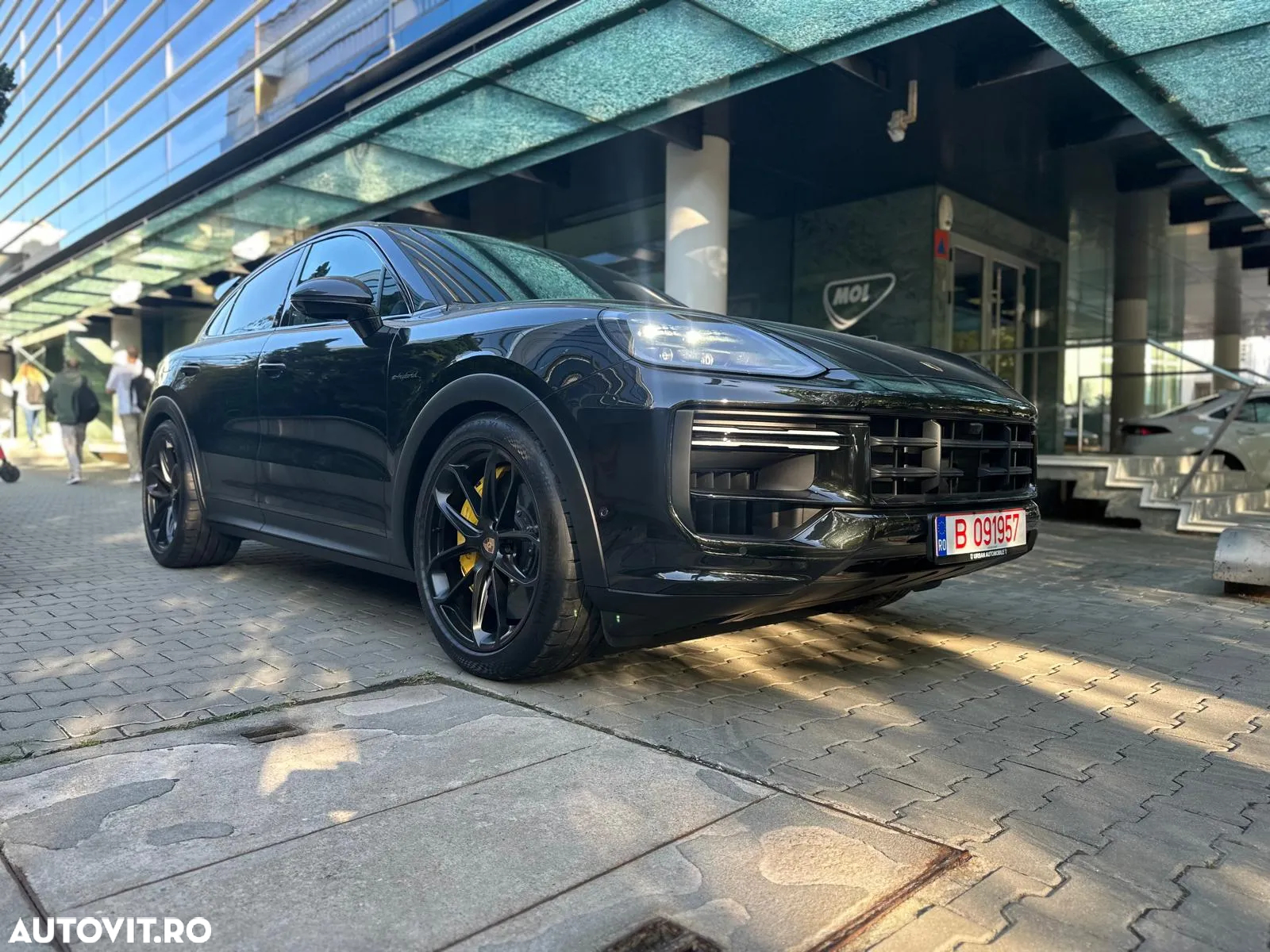 Porsche Cayenne Coupe Turbo E-Hybrid Tiptronic S GT-Paket - 6