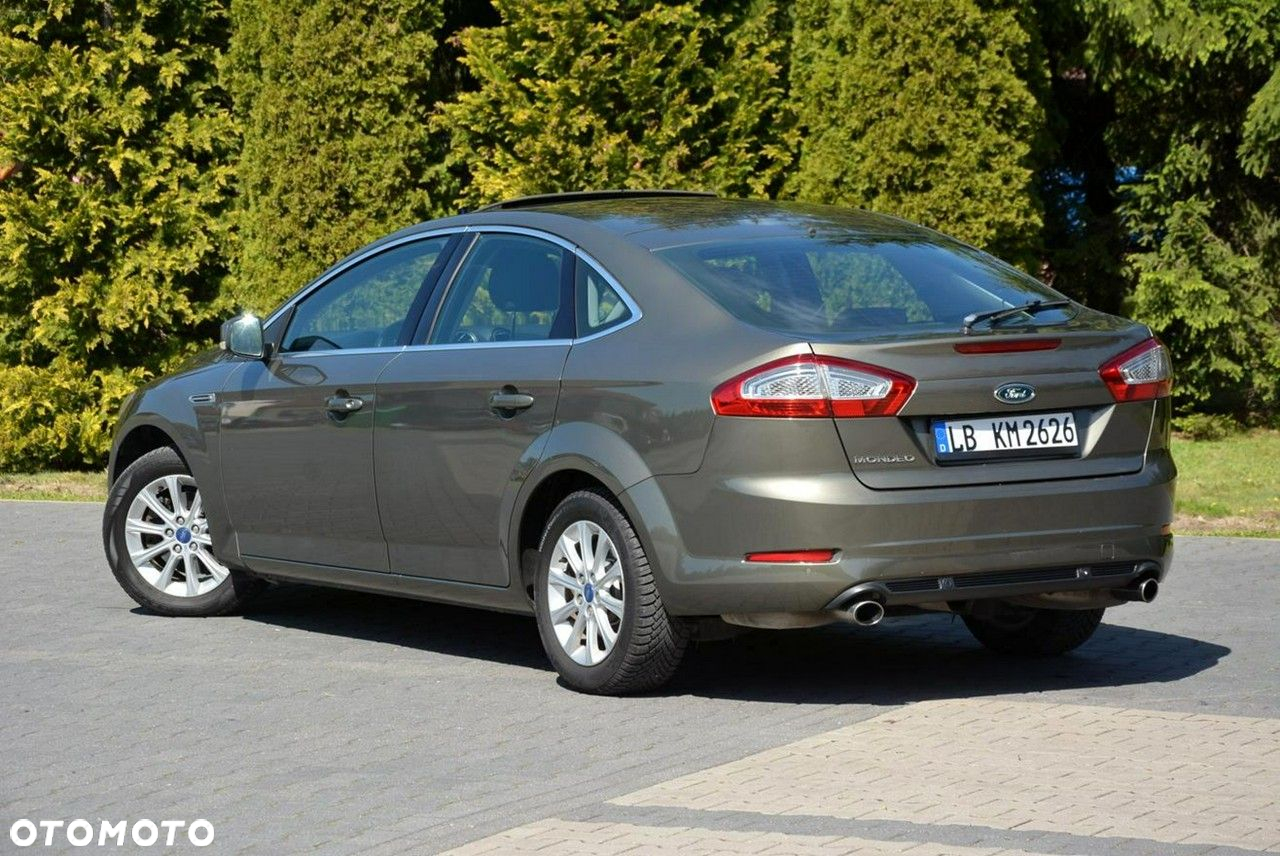 Ford Mondeo 2.0 EcoBoost Titanium - 6