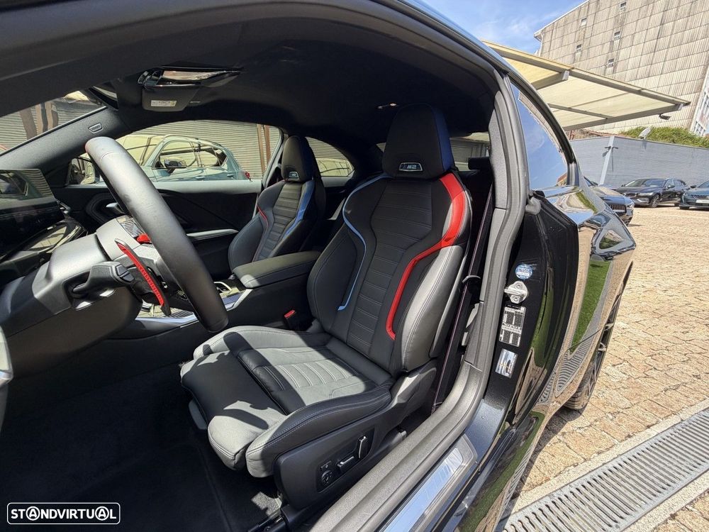 BMW M2 Auto - 33