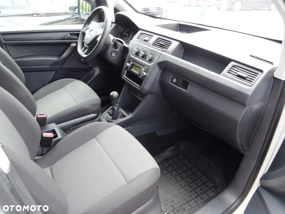 Volkswagen CADDY - 9