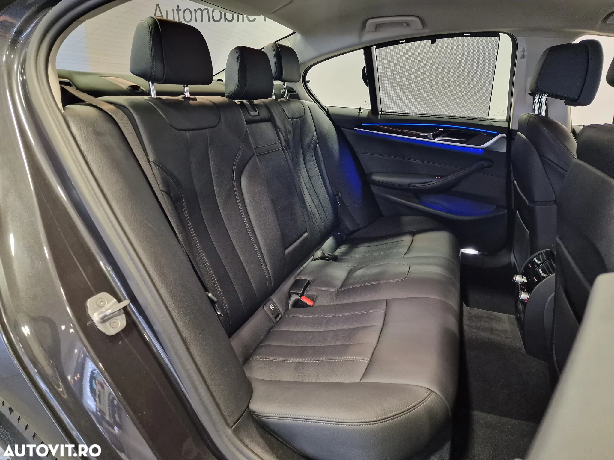 BMW Seria 5 530d xDrive AT MHEV - 11