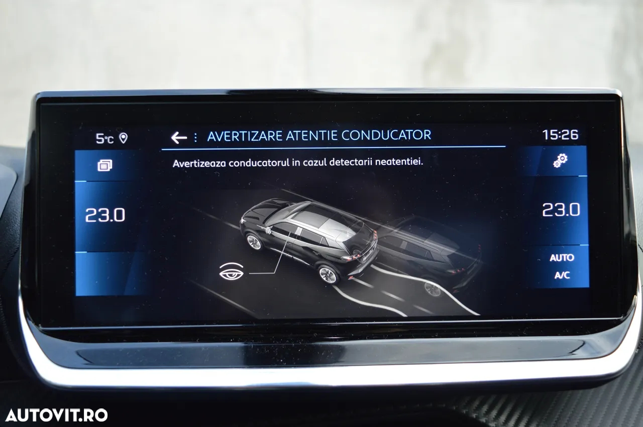 Peugeot 2008 PureTech 155 EAT8 GT Pack - 39