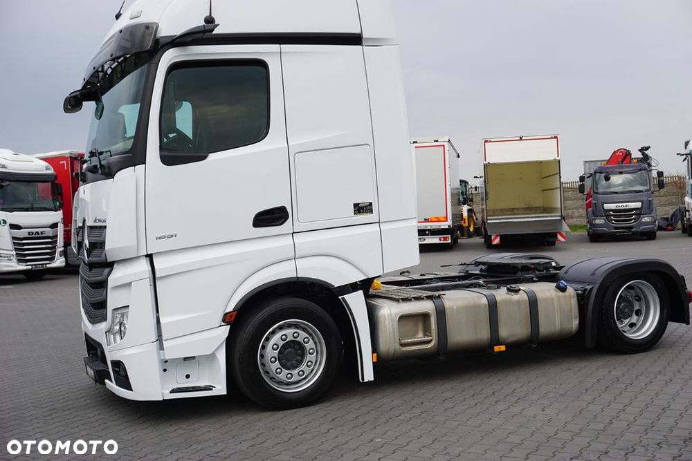 Mercedes-Benz ACTROS / 1851 / E 6 / MP 5 / ACC / MEGA / LOW DECK / RETARDER / BIG SPACE - 33