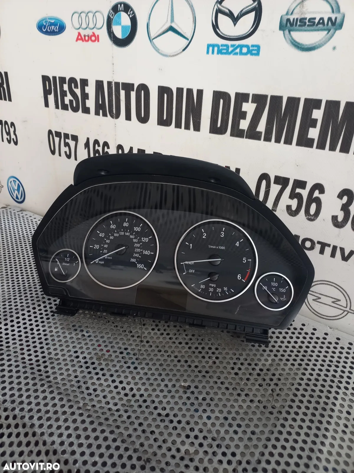 Ceasuri Bord Bmw F30 F31 Volan Dreapta Cod  2.0 Diesel N47 Manual - Dezmembrari Arad - 2