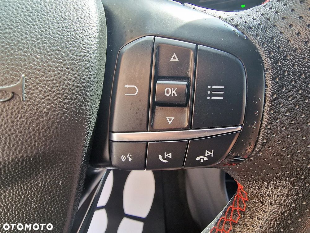 Ford Fiesta - 15