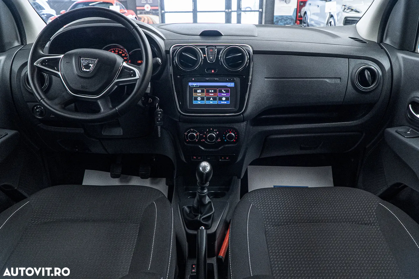 Dacia Lodgy TCe 130 GPF Comfort - 33