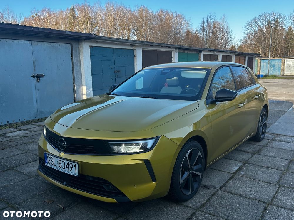 Opel Astra 1.2 T Elegance S&S - 3