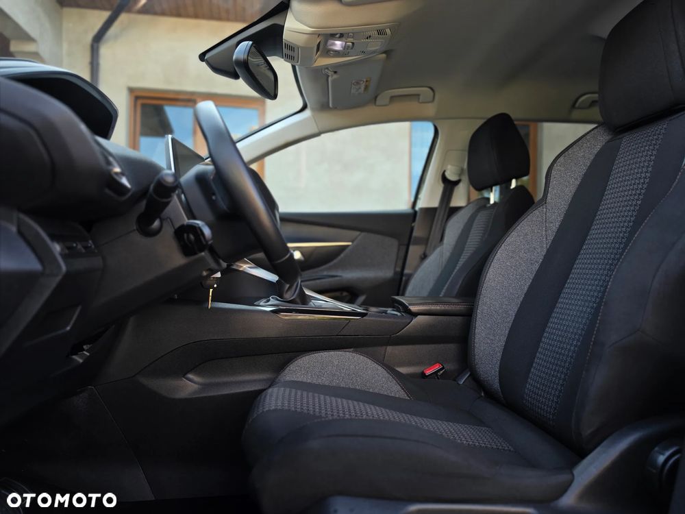 Peugeot 5008 - 18