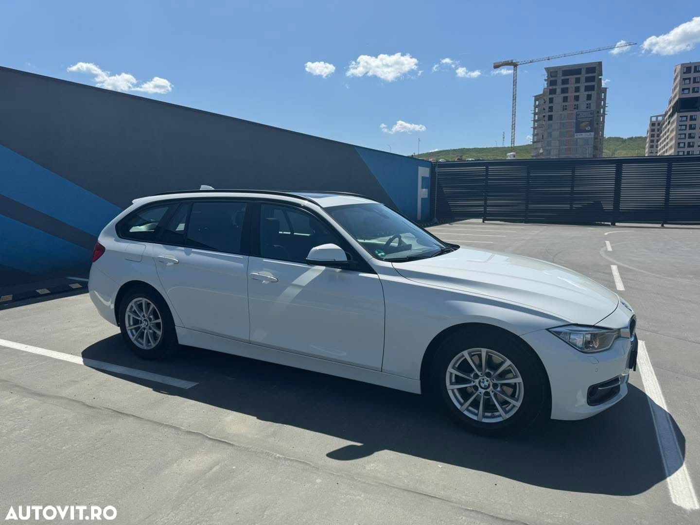 BMW Seria 3 320d Sport-Aut. Sport Line - 4