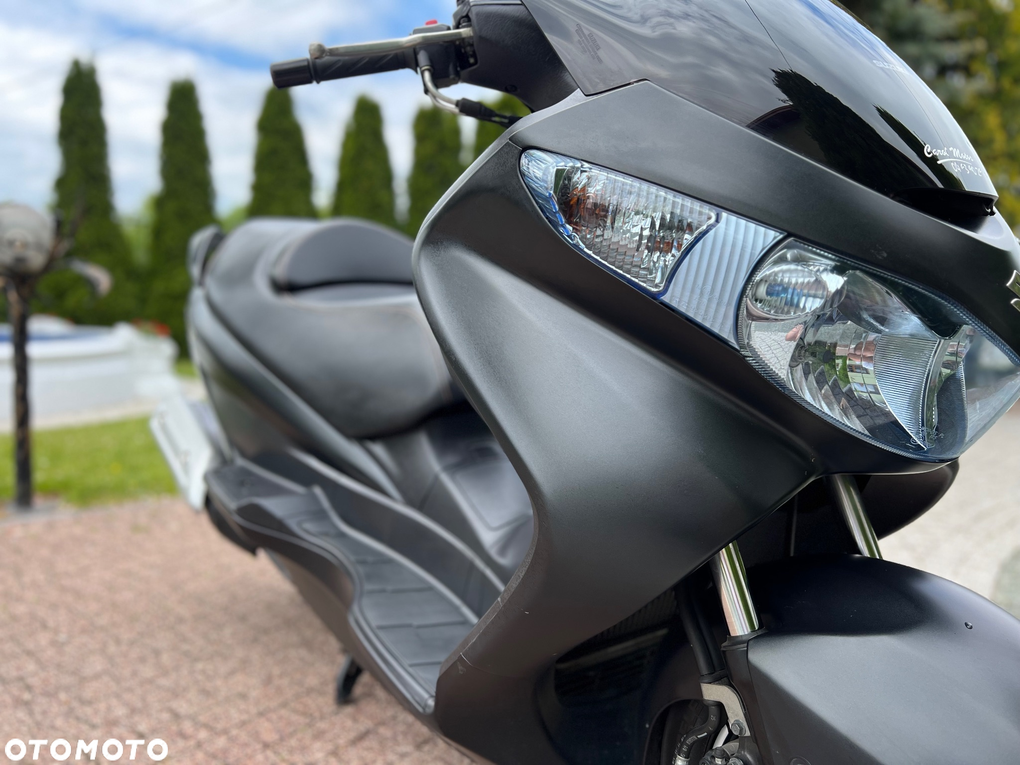 Suzuki Burgman - 5