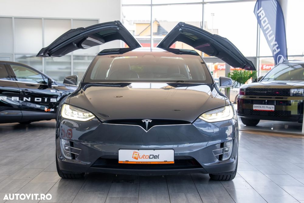 Tesla Model X Signature P90D Allradantrieb - 11