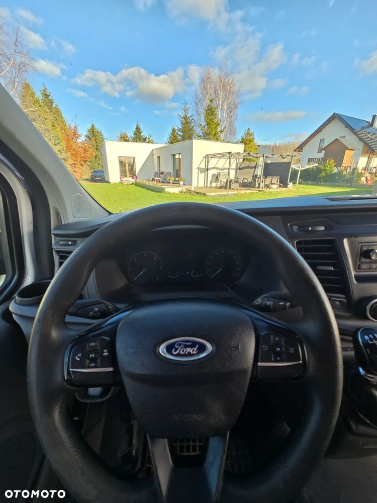 Ford Transit - 4