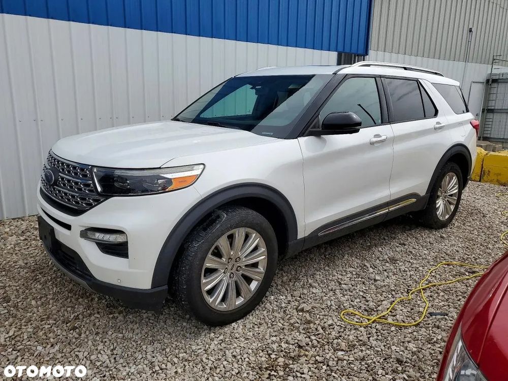 Ford Explorer - 2